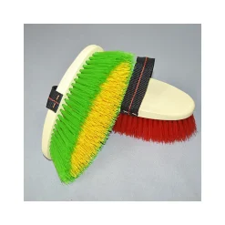 Brosse dure synthétique